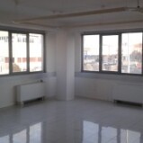 PRATO Via Galcianese. Ufficio in affitto. Richiesta euro 850/mese. Rif. PR177